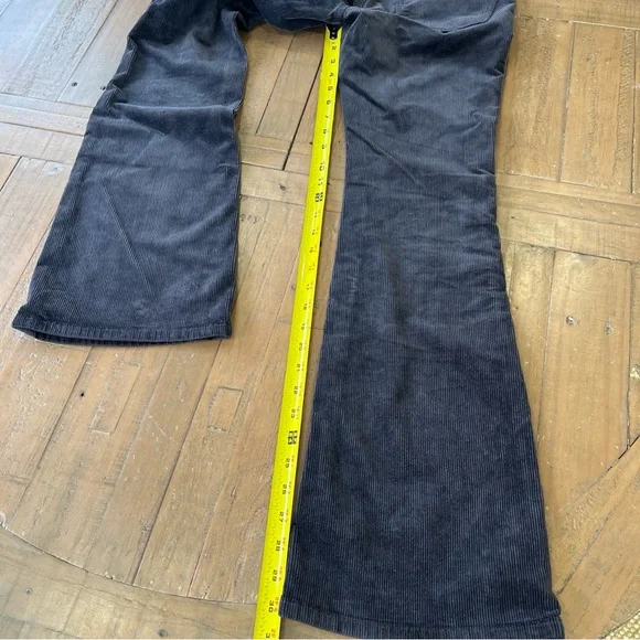 Anthropologie Pilcro 26 Icon Flare Corduroy Pants Jeans charcoal gray - Picture 10 of 12